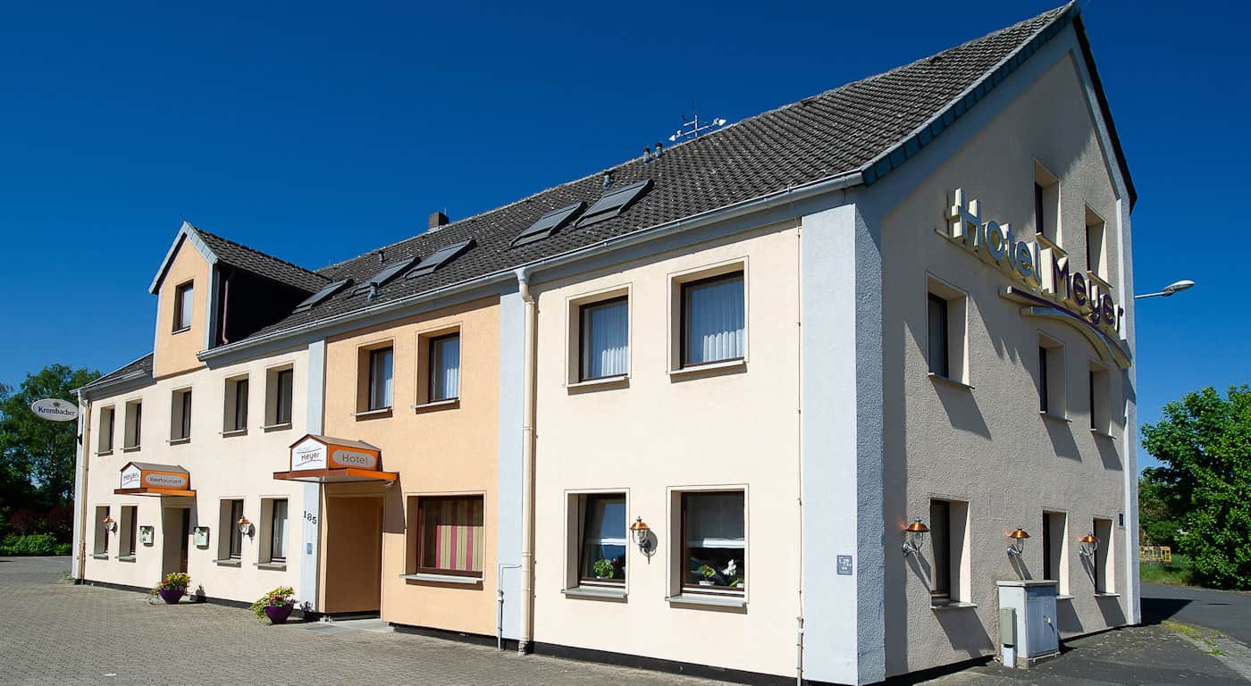 The Hotel Meyer in Hildesheim. Enjoy the familiar atmosphere of our hotel and let yourself be distracted a little from the hustle and bustle of everyday life.